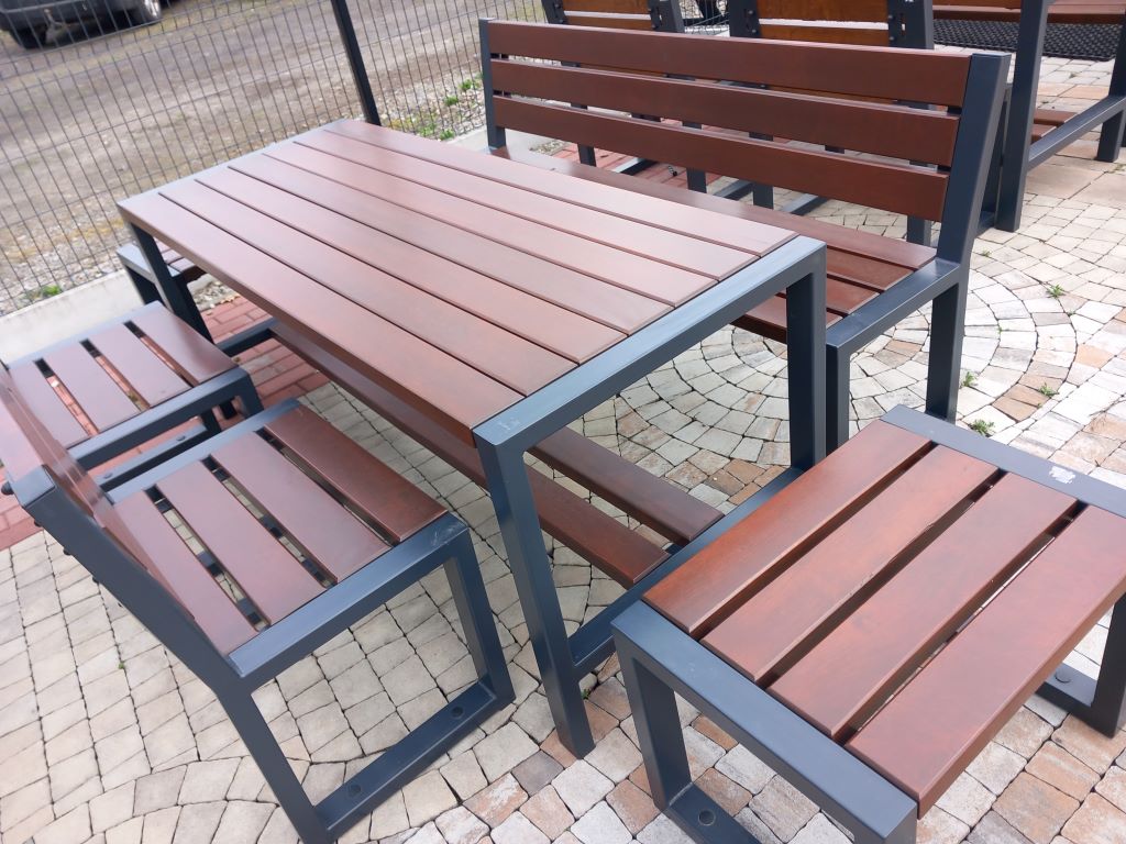 Zestaw mebli ogrodowych NOWOCZESNY